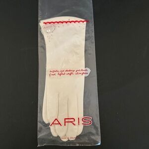 Vintage Aris White Cotton Gloves Size 7 Brand New